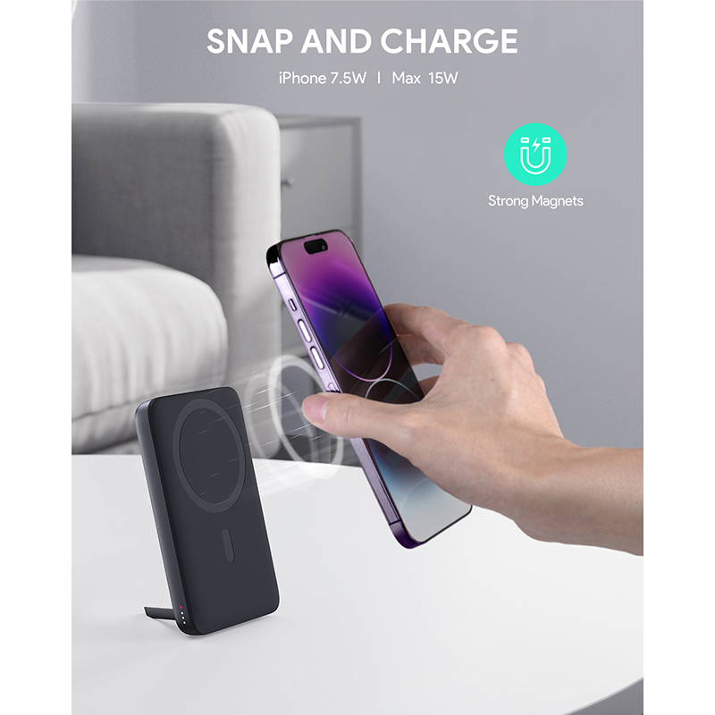 Aukey PB-MS01 MagLynk 6700mAh Magnetic Wireless Charging Power Bank (Black)