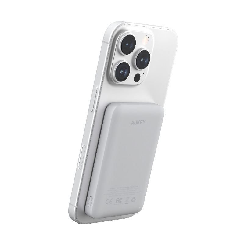 Aukey PB-MS03 MagFusion Slim 5000mAh Magnetic Wireless Charging Power Bank (Frost Mirror White)