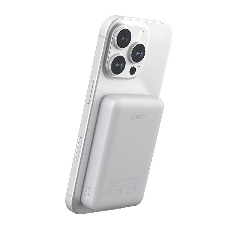 Aukey PB-MS04 Magfusion Slim 10K Magnetic Wireless Power Bank (White)