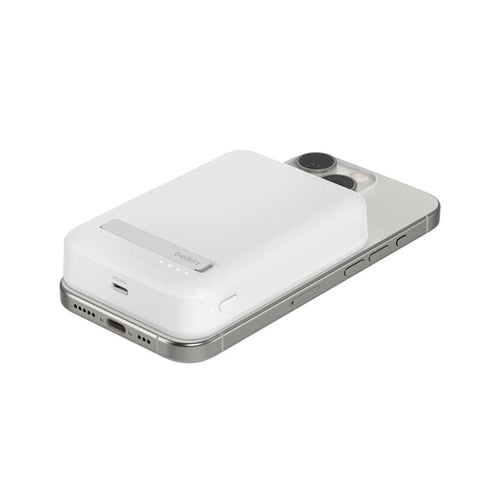 Belkin BPD008btWH BoostCharge Pro Magnetic Power Bank with Qi2 15W 10K (White)