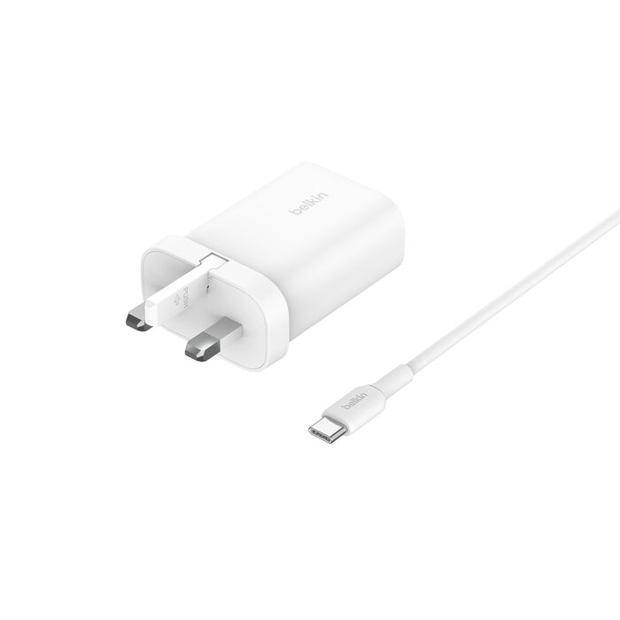 Belkin WIZ029myWH BoostCharge 3-in-1 Magnetic Foldable Wireless Charger with Qi2 15W (White)