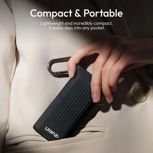 Ulanzi CR2 Memory Card Reader Case (Black)