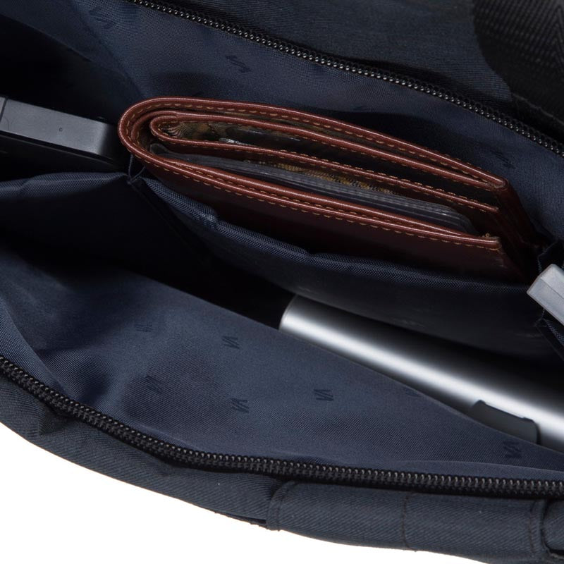 Rivacase Biscayne Laptop Bag 15.6, Black