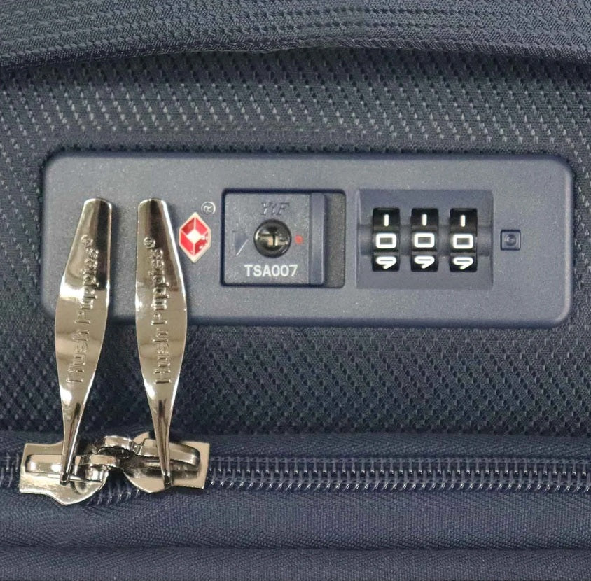 Hush Puppies HP69-3145-2-NV 24 Expandable w TSA Lock Navy