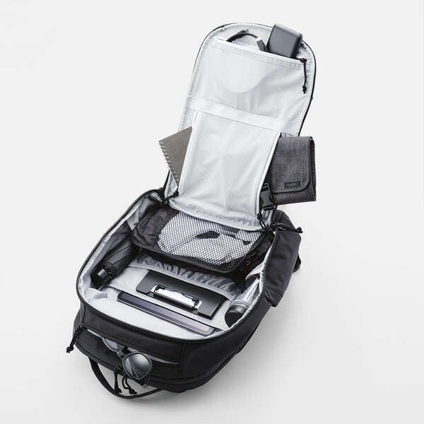 Elecom BM-MNLBP01BK MNL City Pack