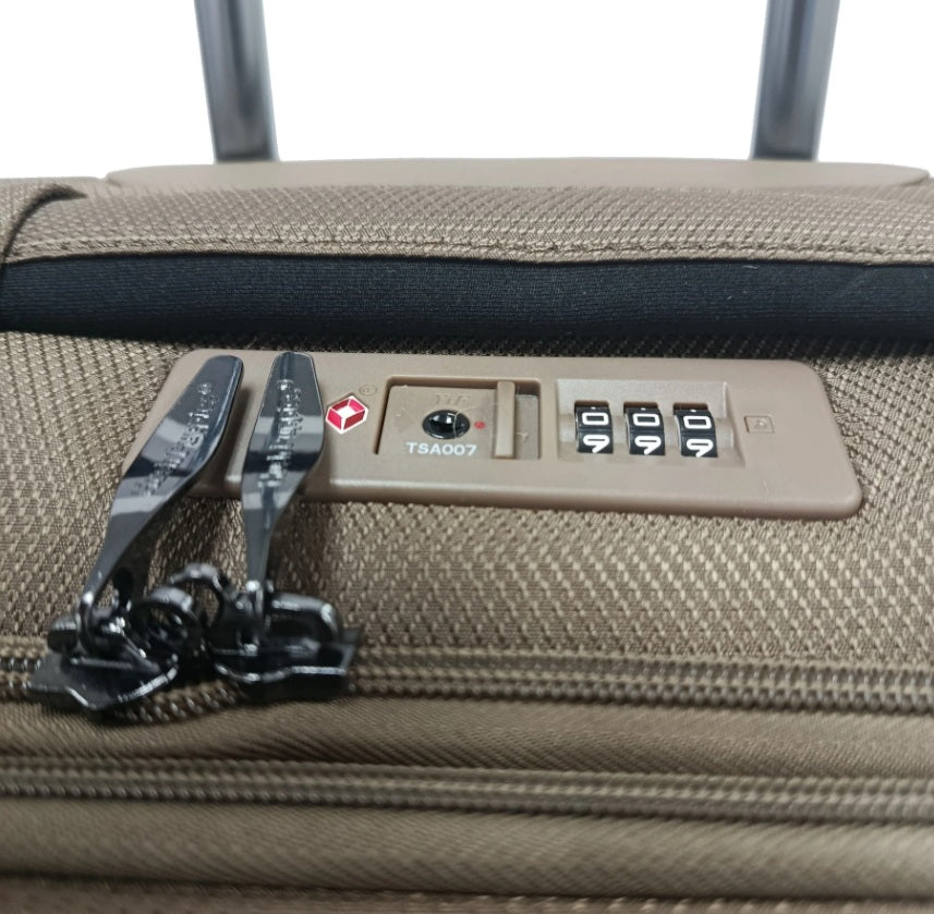 Hush Puppies HP69-3145-2-CF 19 Expandable w TSA Lock Coffee