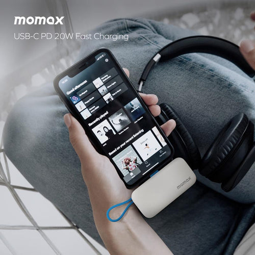 Momax IP130MFIW 5000mAh PD20W 3-in-1 Built-in Lightning Powerbank (White)