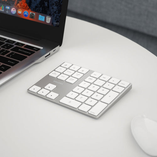 Valore 3-in-1 Wireless Numeric Keypad (AC182) - Silver