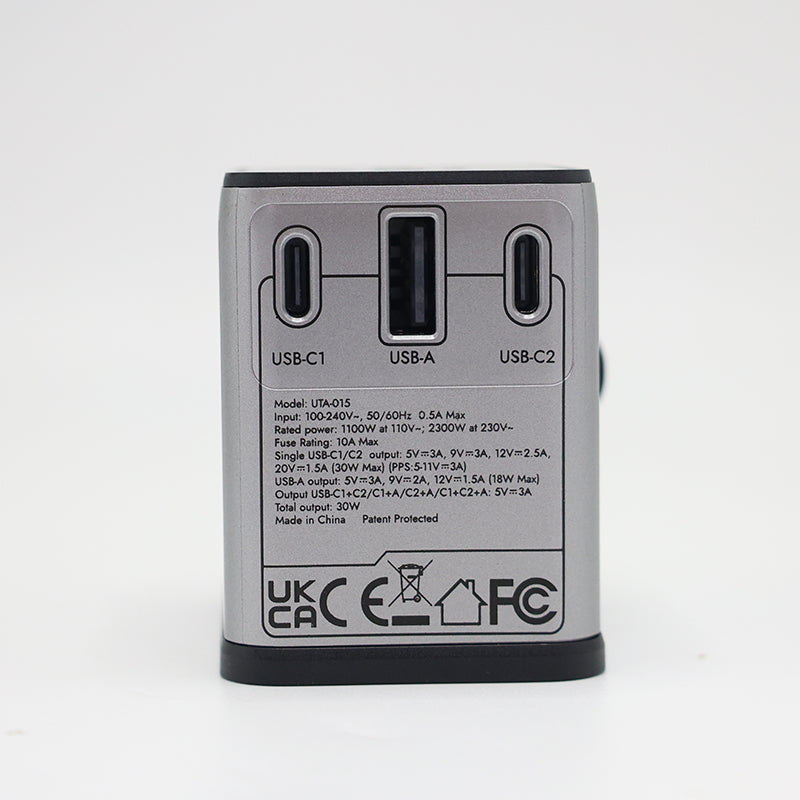 Valore PD30W Universal Travel Adaptor (UTA-015)