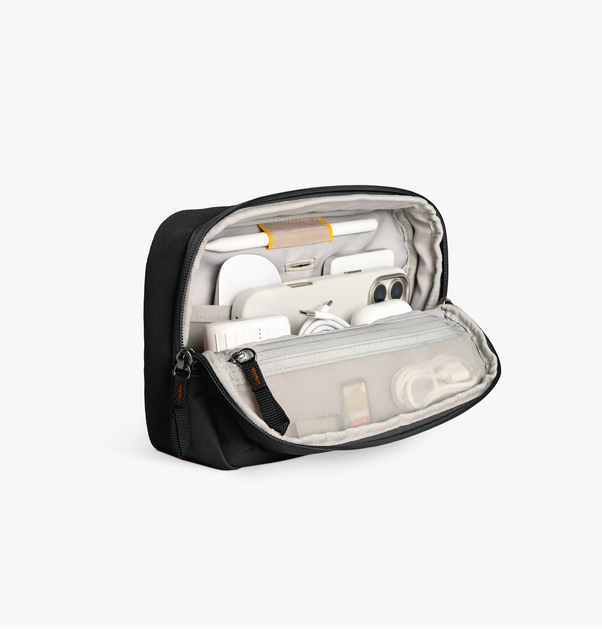Uniq Denver Tech Kit Pouch  2.5L Black
