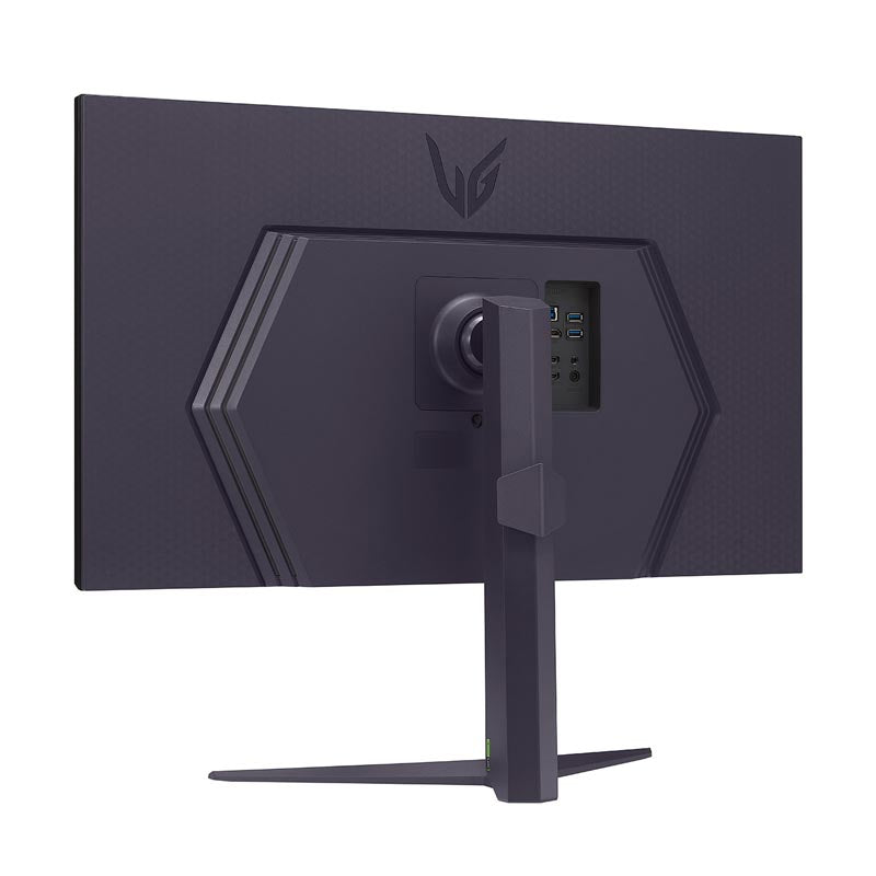 LG UltraGear 32GS85Q-B - 32 QHD Nano IPS 180Hz Gaming Monitor