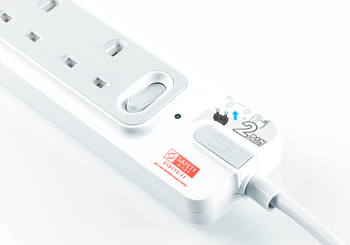 Daiyo DE366 2M 6Way Master Switch Socket Strip with Surge