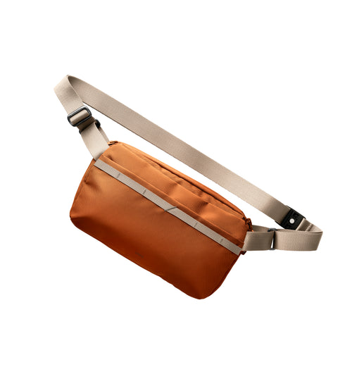 Uniq Denver Canvas Crossbody Bag 5L Orange