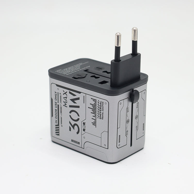 Valore PD30W Universal Travel Adaptor (UTA-015)
