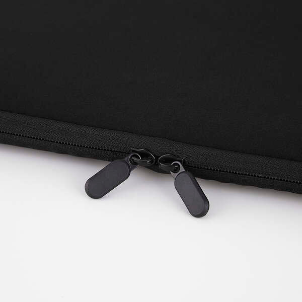 Elecom BM-IBTHNP15BK 15.6 Black Neoprene Laptop Case