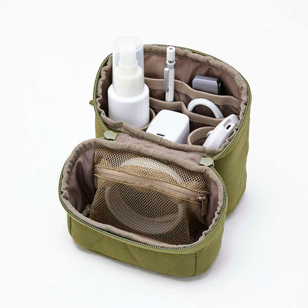 Elecom BMA-QTGPTLSGN Quilted Slim Gadget Pouch - Green