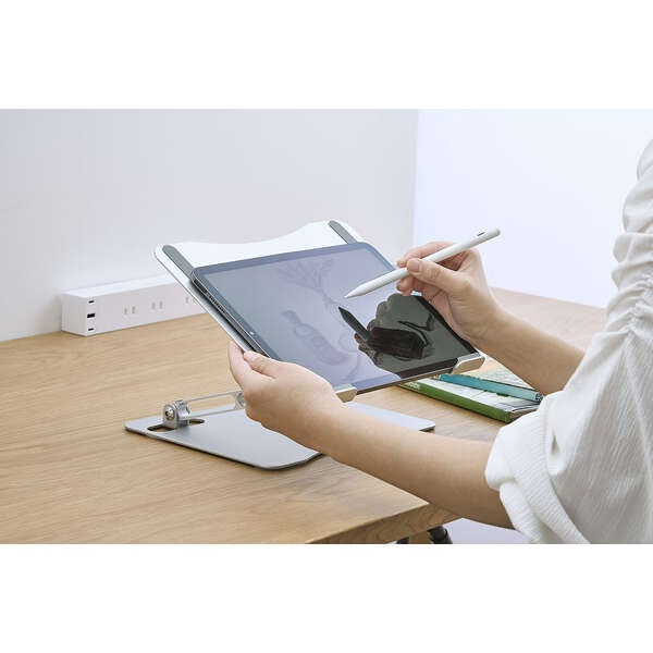 Elecom PCA-LTSFAL02SV Laptop Stand with Stepless Adjustment