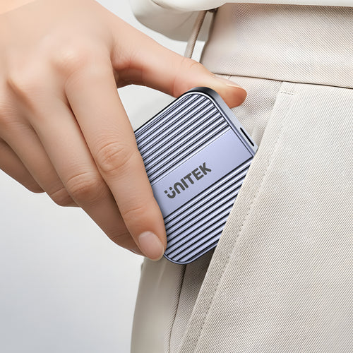 Unitek S1244CGY01 Magnetic SD/Micro SD Card Reader with PD100W