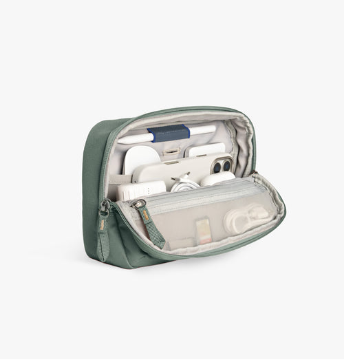 Uniq Denver Tech Kit Pouch 2.5L Sage