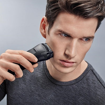 Braun Series 3 300s Rechargeable Electric Shaver