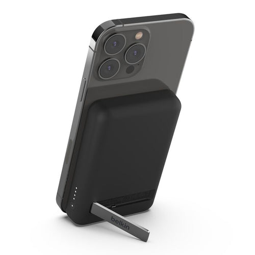 Belkin BPD004btBK BoostCharge Magnetic Wireless Power Bank 5K + Stand (Black)