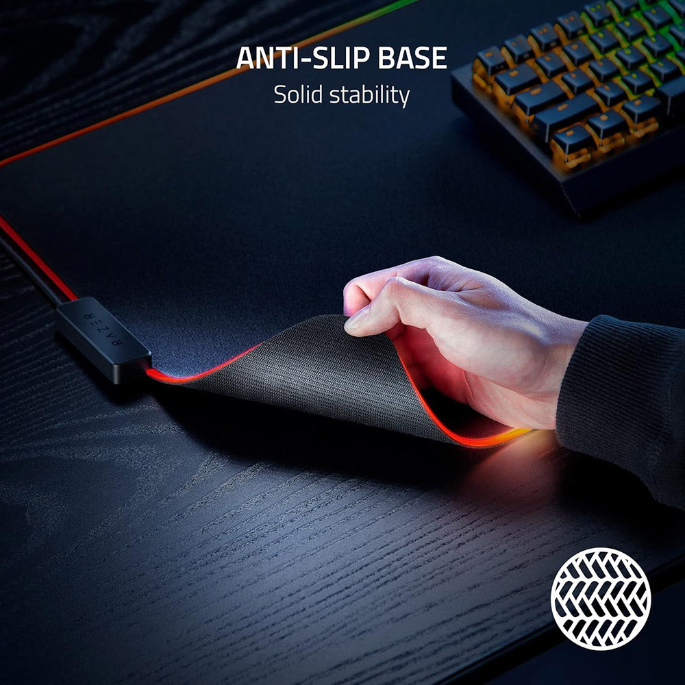 Razer Strider Chroma Gaming Mousepad