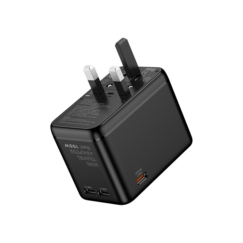 Valore 3-Way Adaptor with 3C 12W USB (UTA-025)